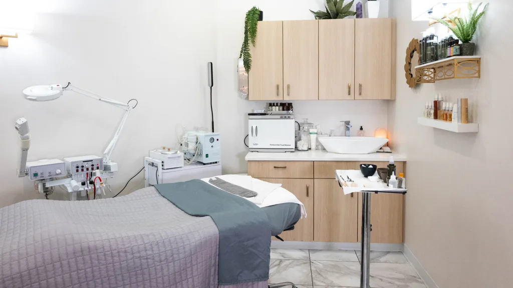 A-full-service-facial-and-body-waxing-spa-in-Meridian-Idaho-esthetics-skincare-microdermabrasion-Panache-Spa