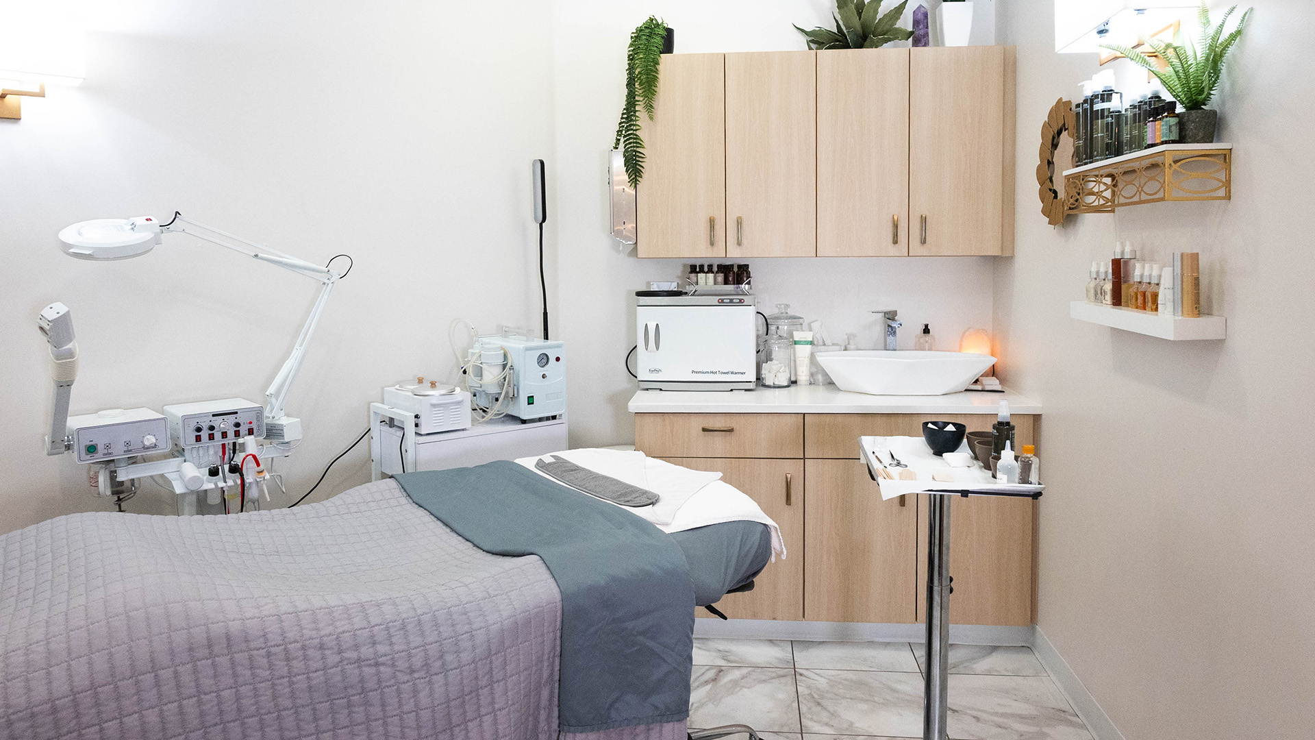 A full service facial and waxing spa in Meridian